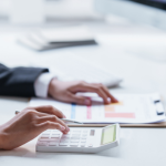 Braulio Henrique Dias Viana mostra como começar a vida profissional com equilíbrio e educação financeira desde os 20 anos.