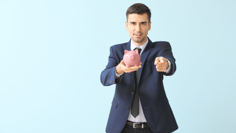 Luciano Guimaraes Tebar comenta os impactos globais da queda dos títulos americanos.