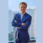 Descubra com Ian dos Anjos Cunha como hábitos simples e consistentes geram resultados extraordinários sem depender de grandes feitos.