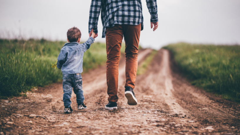 A experiência de ser pai como base para decisões conscientes com Hebron Costa Cruz de Oliveira.